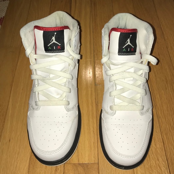 SOLD. Air Jordan 1 Retro Cinco De Mayo - Picture 2 of 5